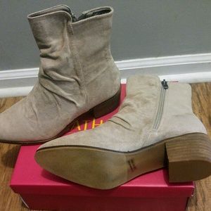 Catherine Malandrino Slouch Ankle Booties